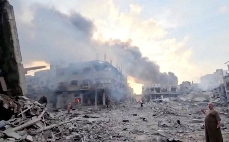 At least 18 people were killed in an Israeli airstrike targeting a mosque in Gaza.