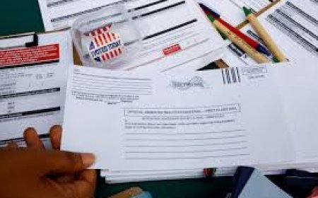 As the polls tighten, U.S. election campaigns focus on targeting overseas voters