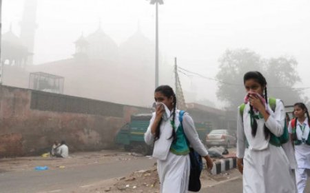 This morning, Dhaka's air quality is classified as "unhealthy for vulnerable individuals"