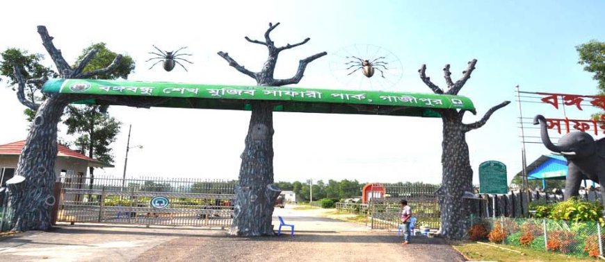 Bangabandhu Safari Park has been in a state of disrepair since its closure on August 5.