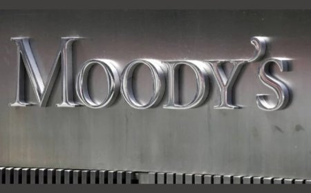 Moody’s has revised Bangladesh’s outlook to negative