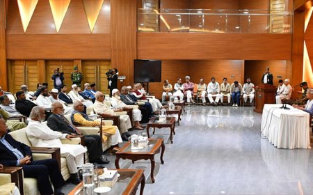 Religious leaders convene with Prof Yunus for discussions