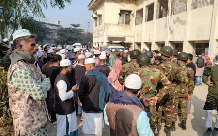 What triggered the violent clashes between Tabligh Jamaat factions in Tongi?