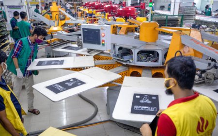 Study: 30.58% of RMG Workers Facing Job Losses Due to Automation