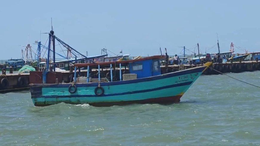 The Indian Coast Guard has seized two trawlers carrying 79 Bangladeshi sailors