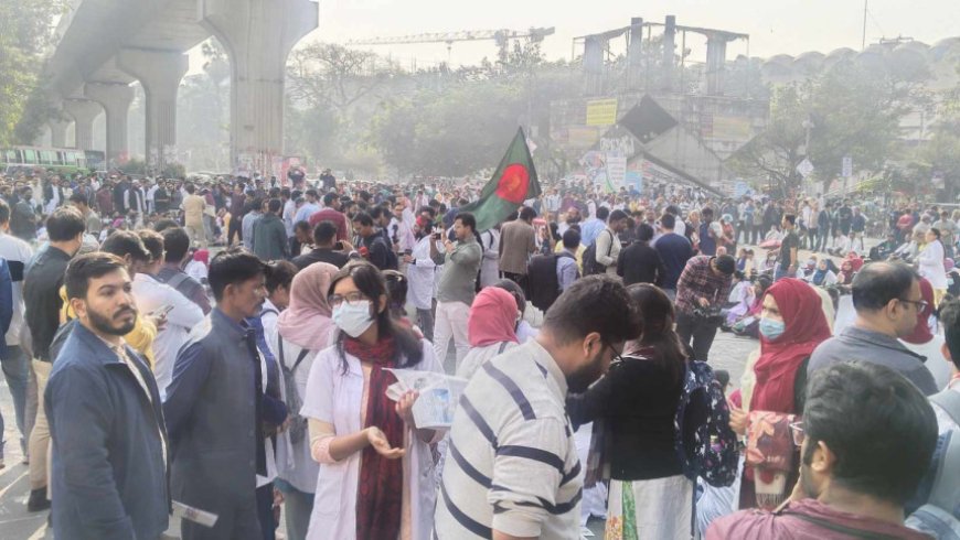 Postgraduate doctors stage protest at Shahbagh, calling for an increase in stipends