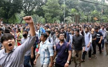 Rallies and demonstrations bring Dhaka to a halt