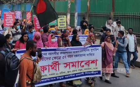 Job seekers take to the streets again to demand a 35-year age limit