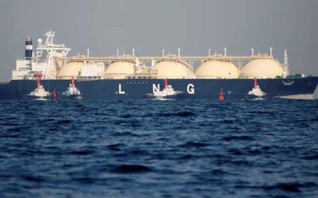 Bangladesh signs groundbreaking LNG agreement with a US company