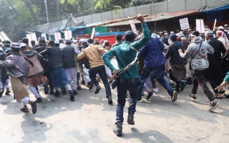 Police deploy batons and water cannons against protesting Ebtedai madrasa teachers