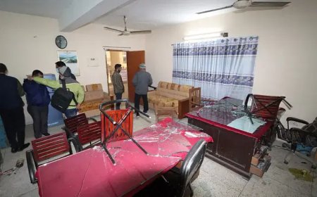 Frustrated passengers vandalize Rajshahi railway station and demand ticket refunds