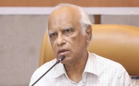 The adviser has no plans to grant university status to Titumir College