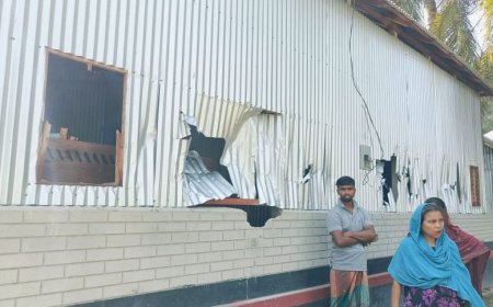 AL and BNP supporters clash in Faridpur, leaving 30 houses vandalized