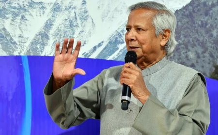 Yunus arrives in Dubai to participate in the World Government Summit