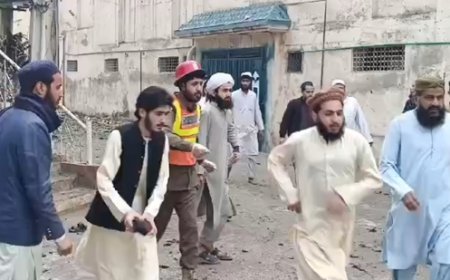 Pakistan: Suicide blast at Taliban religious school in Khyber Pakhtunkhwa kills 5, injures dozens