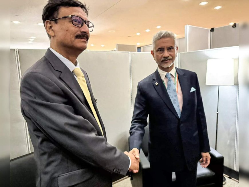 Touhid-Jaishankar meeting in Muscat: Dhaka to urge New Delhi to avoid escalating tensions