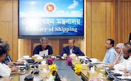 Adviser: Strict measures to curb overcharging and overloading on waterways during Eid