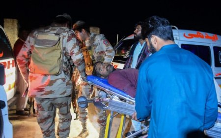 Pakistan train standoff: All hostages released after 30 hours