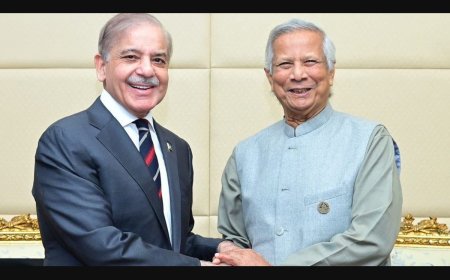 Pakistani PM invites Dr. Yunus, envisions a promising future for Dhaka-Islamabad relations