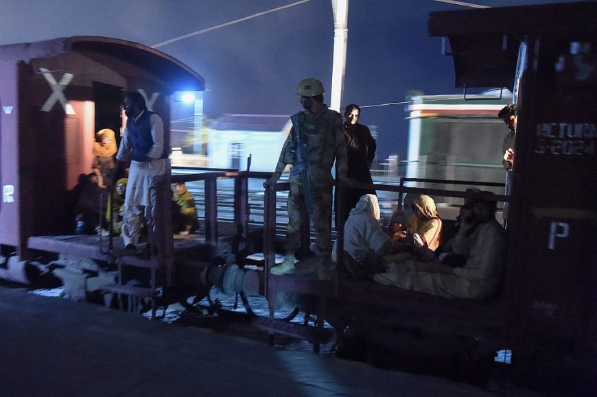 Security sources report that 155 hostages have been freed and 27 militants killed in a train siege in Pakistan