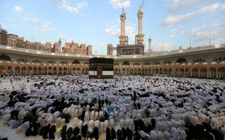 25,428 Bangladeshi Pilgrims Arrive in Saudi Arabia for Hajj
