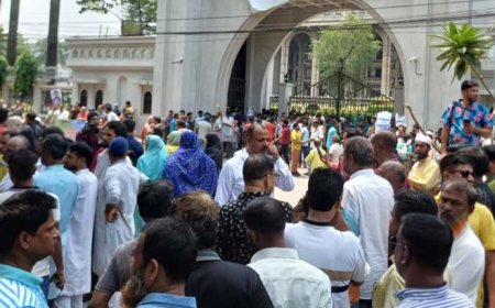 BNP’s Ishraque Supporters Block Nagar Bhaban for Fourth Consecutive Day