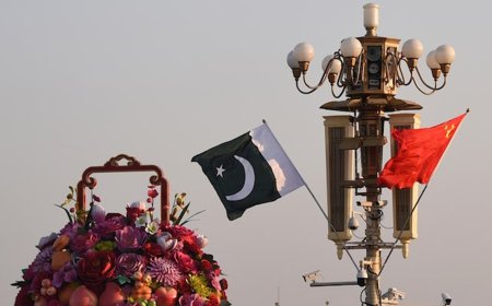 Pakistan, China to Boost Trade Ties, Keep Close Dialogue