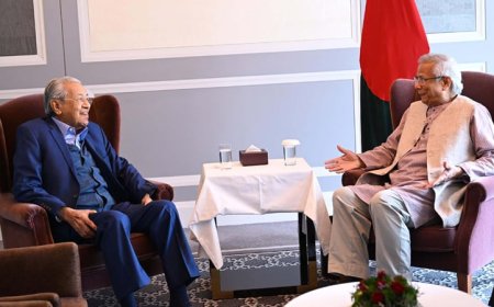 Dr Yunus Urges Dr Mahathir to Support Bangladesh’s Bid for ASEAN Membership