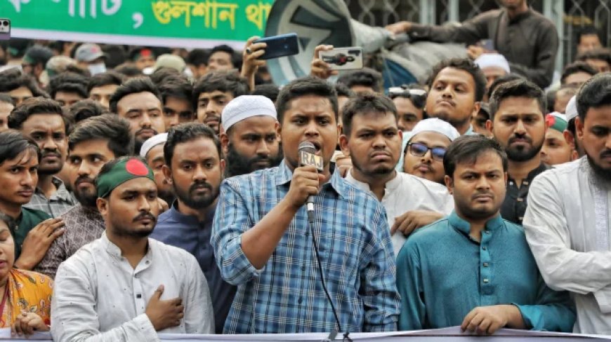 Hasnat Abdullah Urges Post-Jummah Rally to Demand Ban on Awami League
