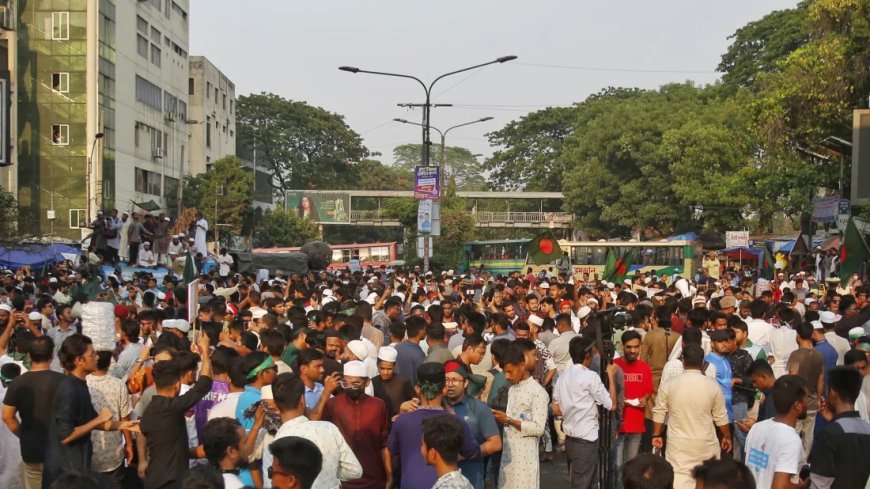 Hasnat Urges Protesters to Avoid Blocking Highways Beyond Shahbagh