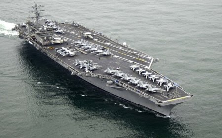 US Warship Reportedly Deploying to Mideast Amid Iran-Israel Conflict