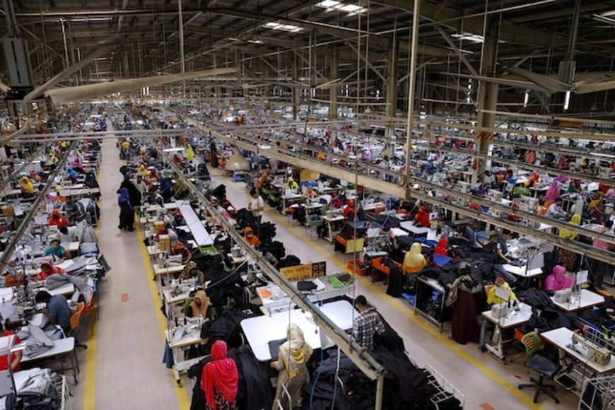 Some Bangladeshi garment orders from Walmart put on hold amid looming US tariff threat