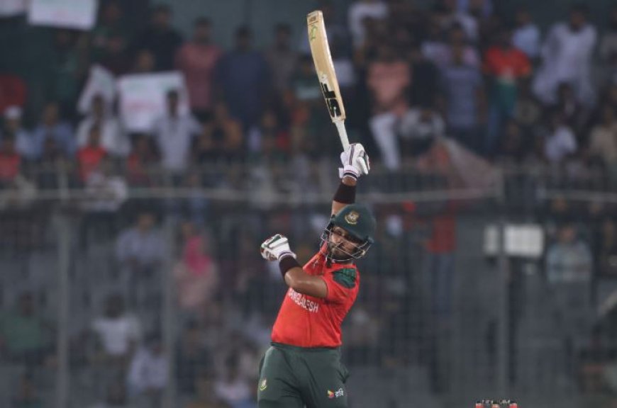 Bangladesh dominate Pakistan to take a 1-0 lead in the series