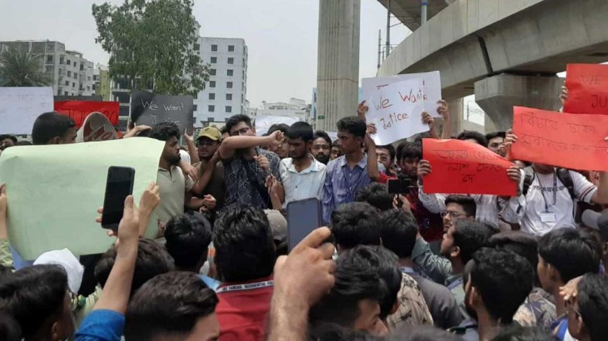 Students warn of road blockade if government fails to respond by 12:30pm