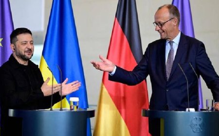 Zelensky cautions Trump that Putin is "bluffing"