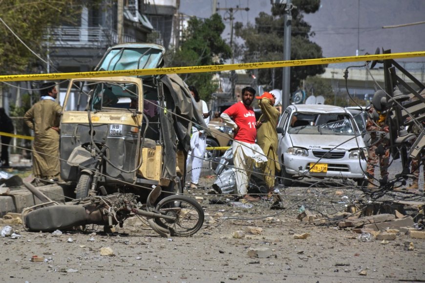 A Car Bombing Outside a Pakistani Security Force Headquarters Kills at Least 8 People