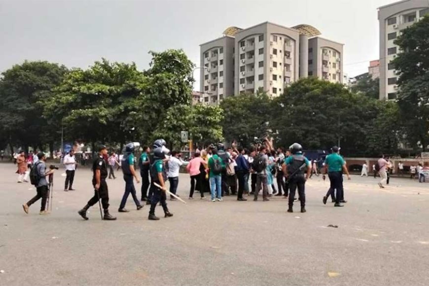 Police Disperse ‘July Fighters’ From Parliament Plaza Ahead of July Charter Signing