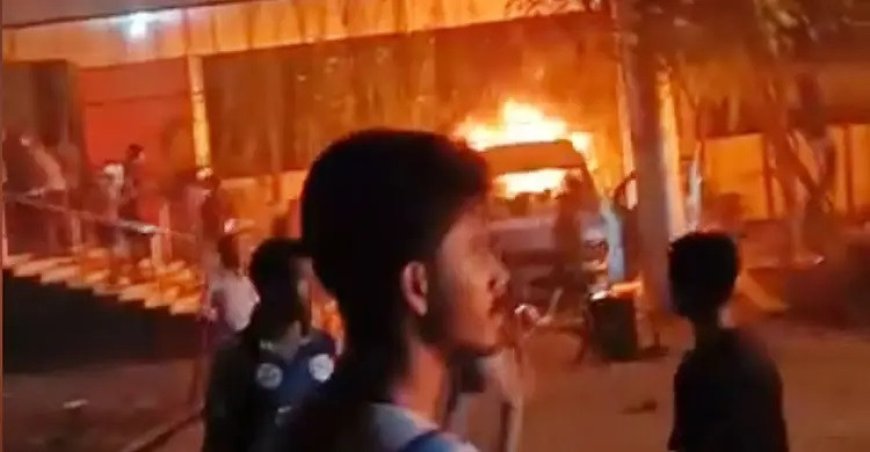 Over 50 Injured as Private University Students Clash in Savar