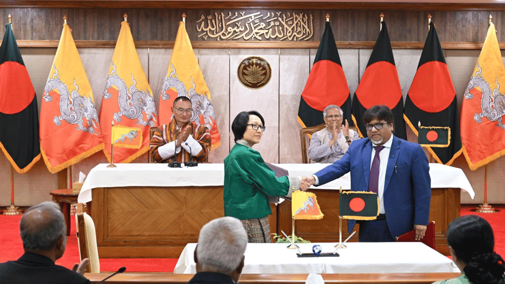 Bangladesh and Bhutan sign two MoUs on internet connectivity and healthcare cooperation