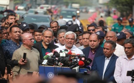 BNP urges calm, rejects speculation over Khaleda Zia’s health