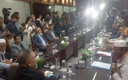 Jamaat representatives meet Election Commission officials