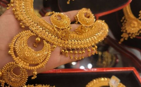 Gold prices continue to surge, reaching Tk 2.29 lakh per bhori
