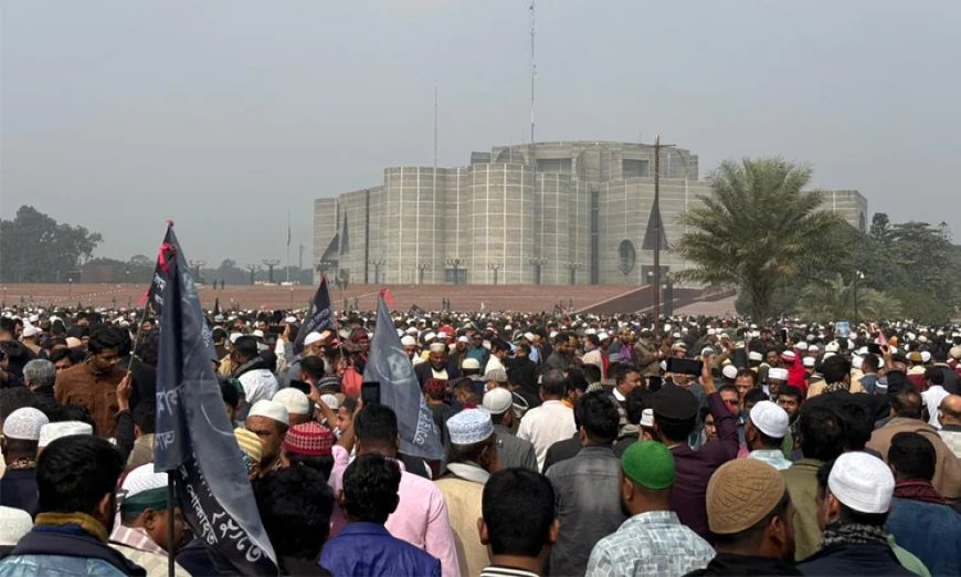 All roads are converging on Manik Mia Avenue as people gather to bid a final farewell to Khaleda Zia