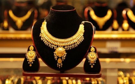 Gold prices plunged again in the domestic market, falling by Tk14,813 per bhori