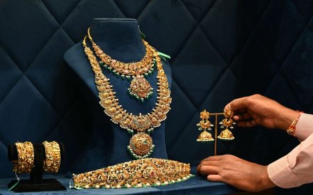 Gold prices have been cut by Tk 7,640 per bhori, effective from today