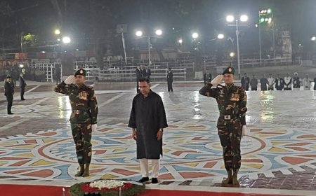 Prime Minister pays tribute to language martyrs