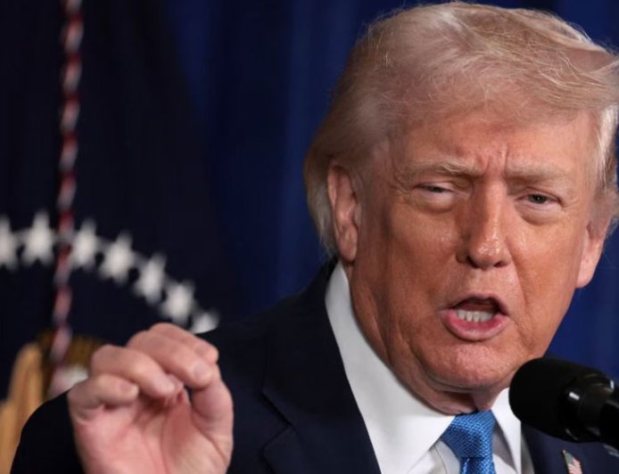 Donald Trump imposes 10% global tariff following sharp court setback