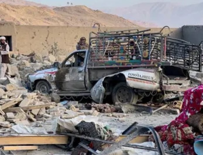 Pakistan carries out airstrikes on Kabul in what is described as an ‘open war’ against Afghanistan’s Taliban government