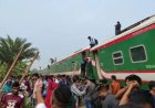 The Nil Sagar Express, carrying thousands of passengers, has derailed in Santahar