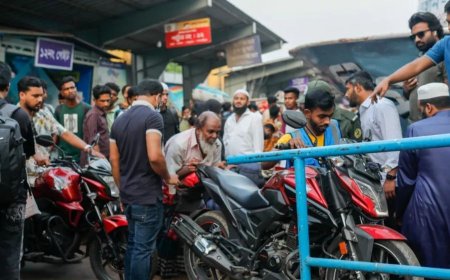 Bangladesh has begun its weeklong Eid holiday, triggering a mass departure of people from Dhaka